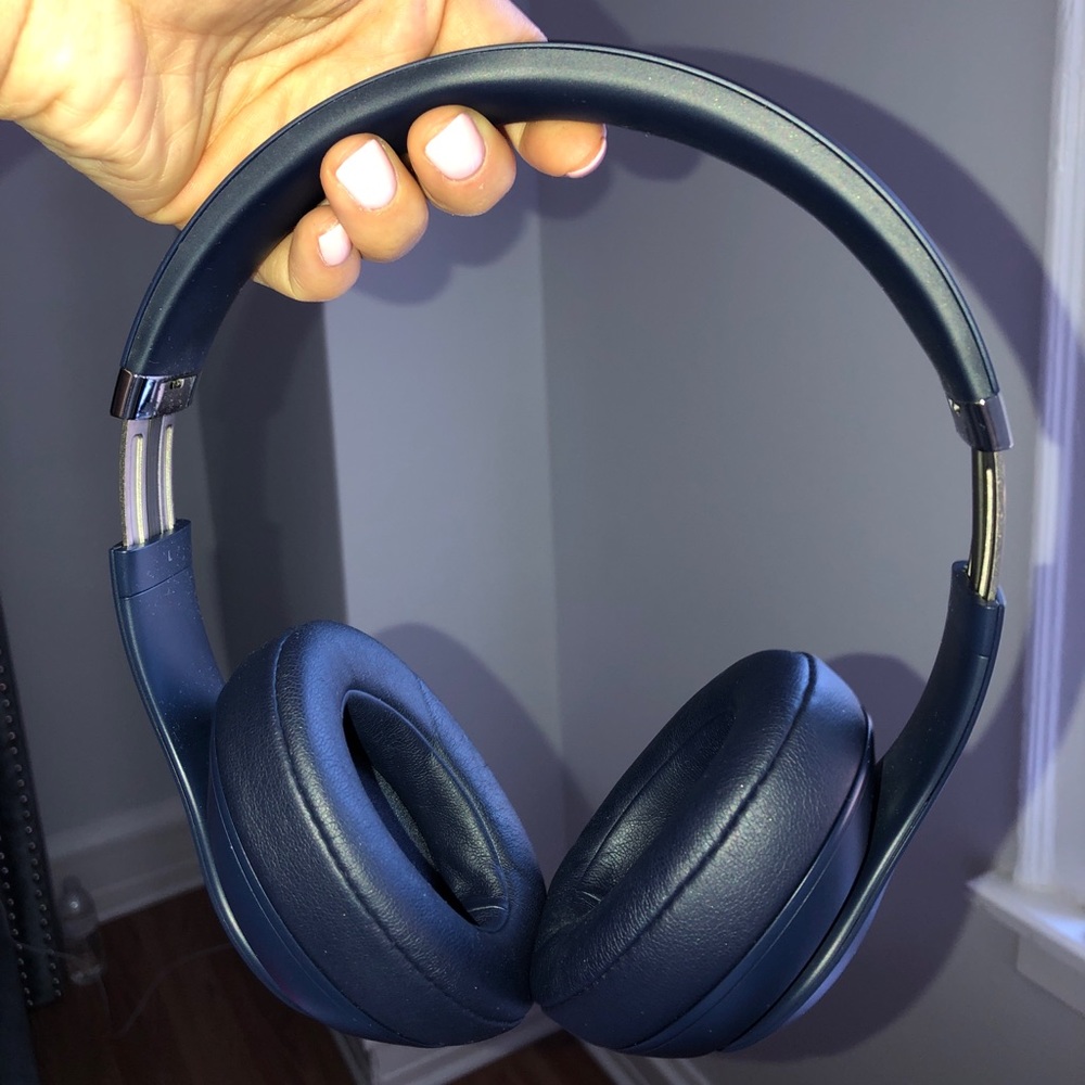 Beats wireless studio3